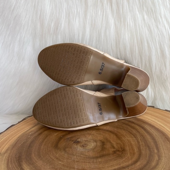 LIKE NEW Miz Mooz Janna leather heels - Picture 9 of 9